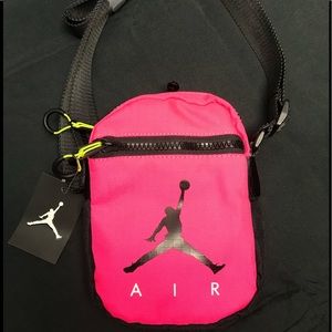 Jordan Crossbody bag